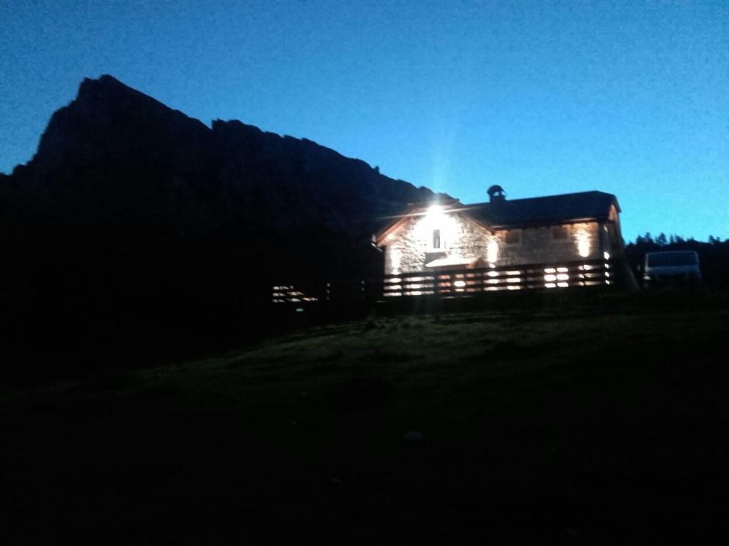 Malga Giau Hotel San Vito di Cadore Exterior photo